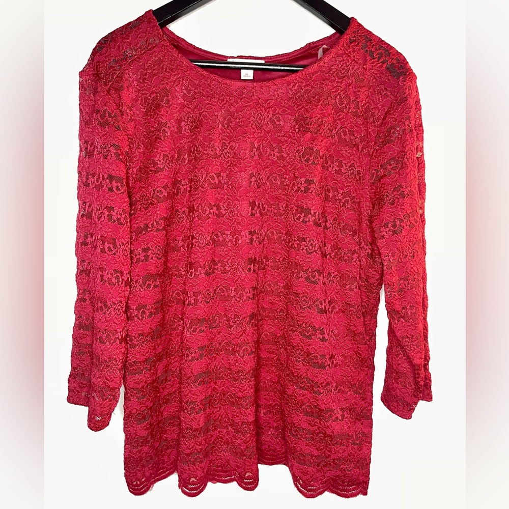 Established 1964 red top with gold buttons